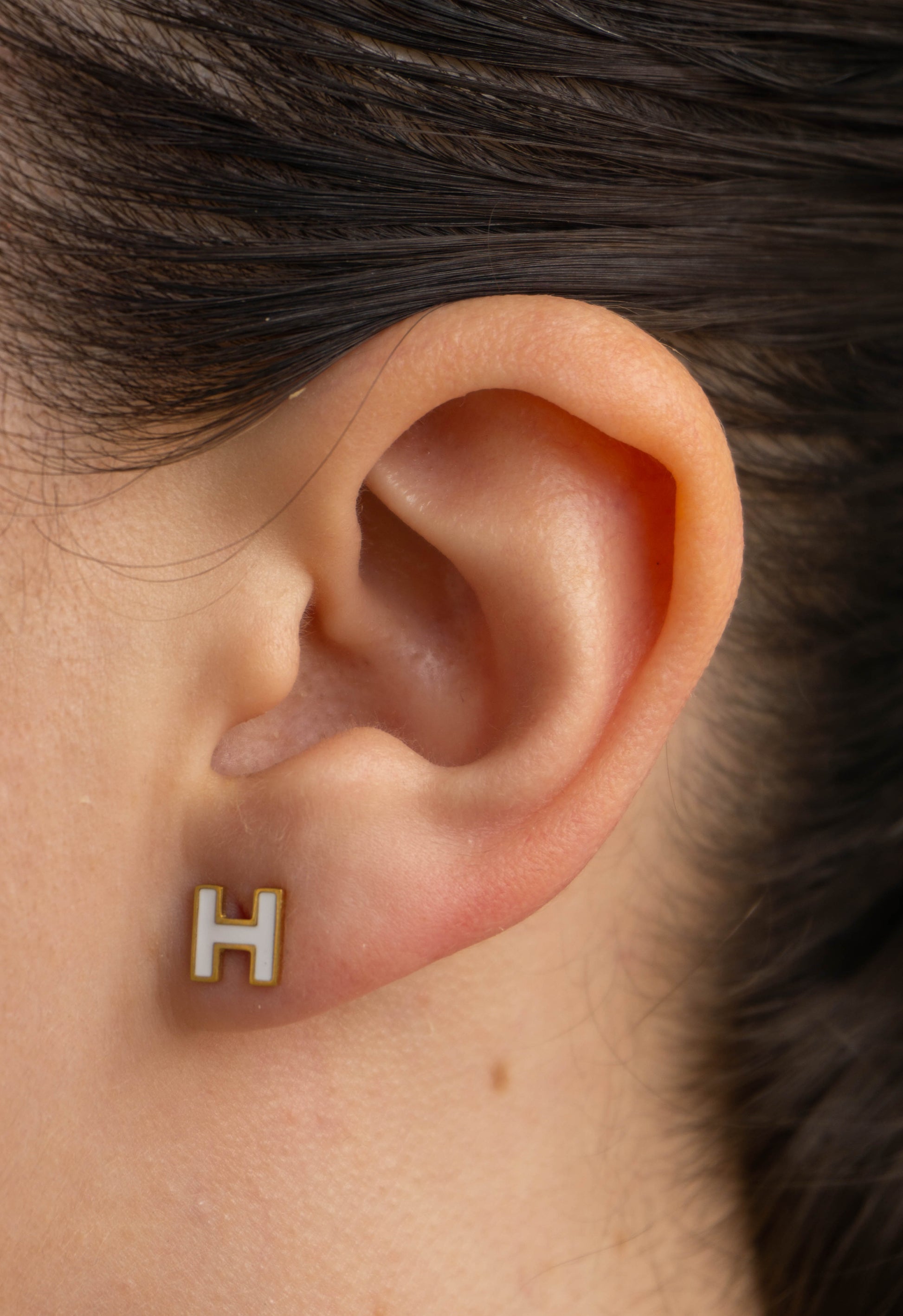 Aretes Topo H Blanco